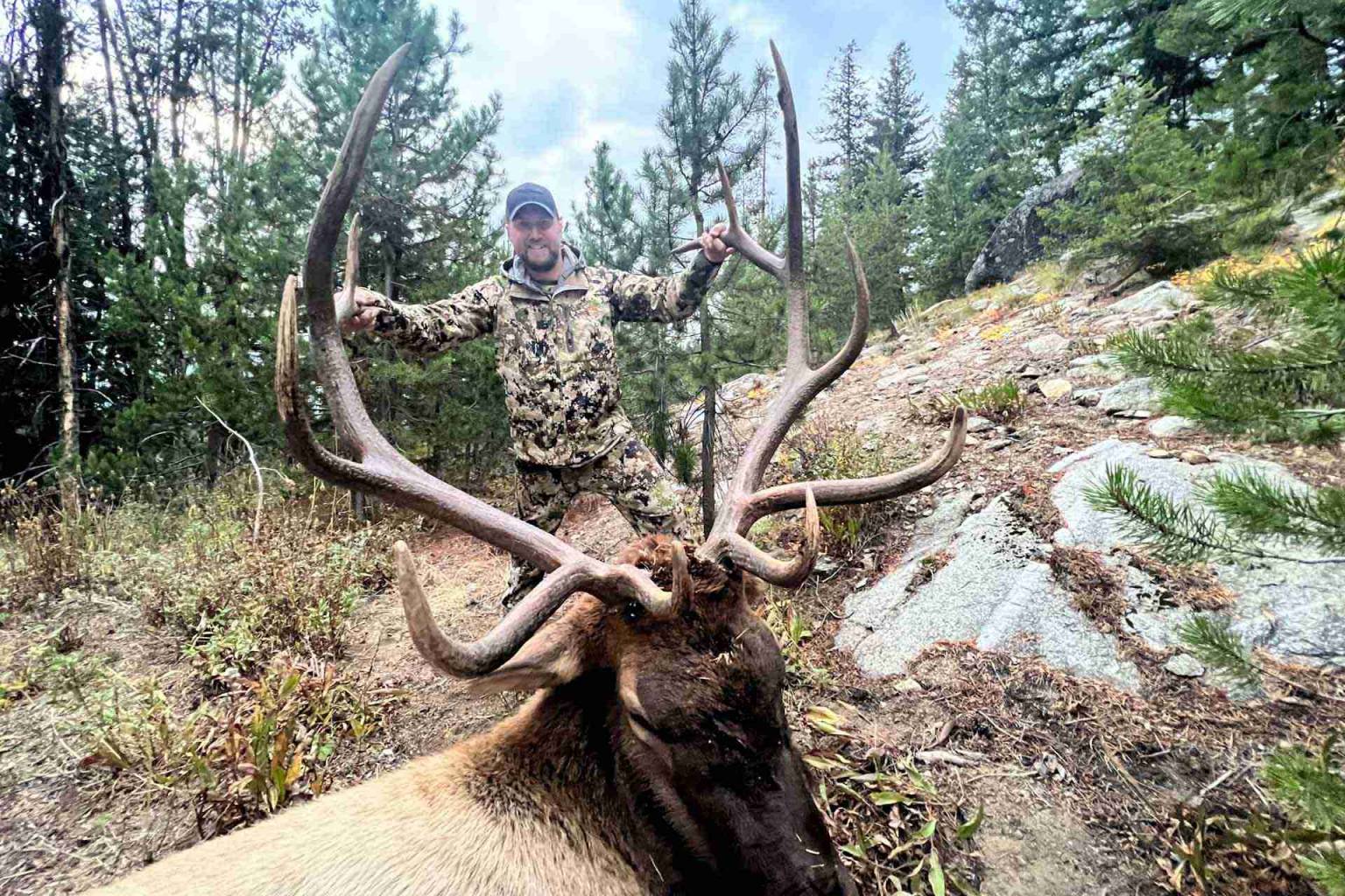 Elk Hunts - Idaho Big Game Hunting Fishing Outdoor Adventures